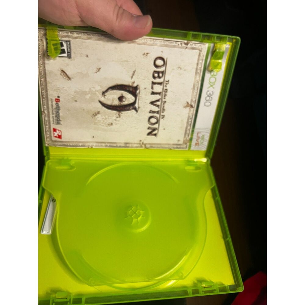 The Elder Scrolls IV: Oblivion GOTY Edition (Xbox 360) - Case Only, No Disc
